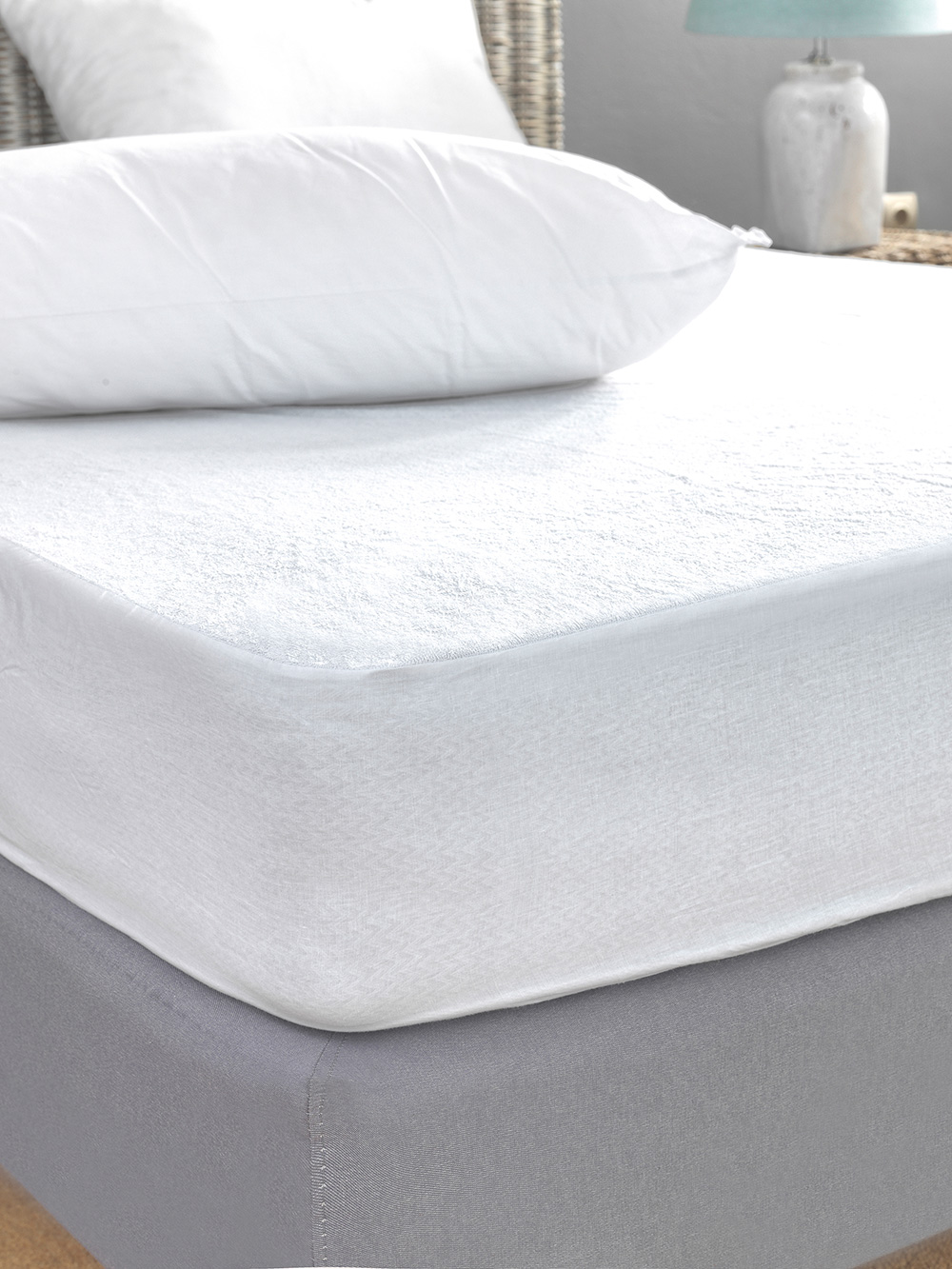 Κάλυμμα Υπέρδιπλο White Comfort 170x200+30 WATERPROOF