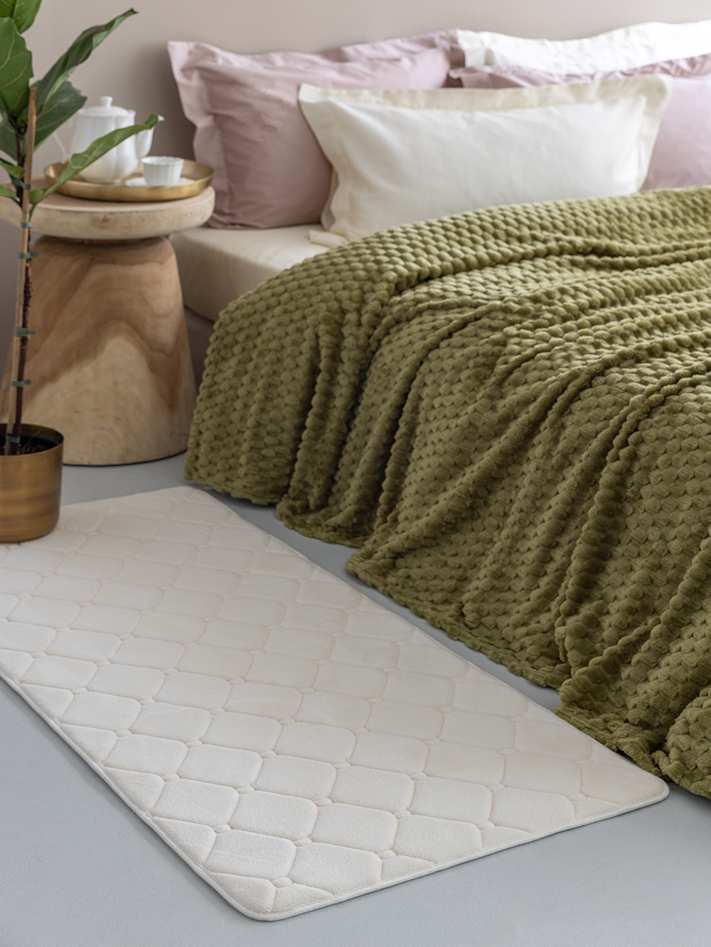 Ταπέτο κρεβατοκάμαρας αντιολισθητικό 66x140 MEMO IVORY Ταπέτο κρεβατοκάμαρας αντιολισθητικό 66x140 MEMO IVORY