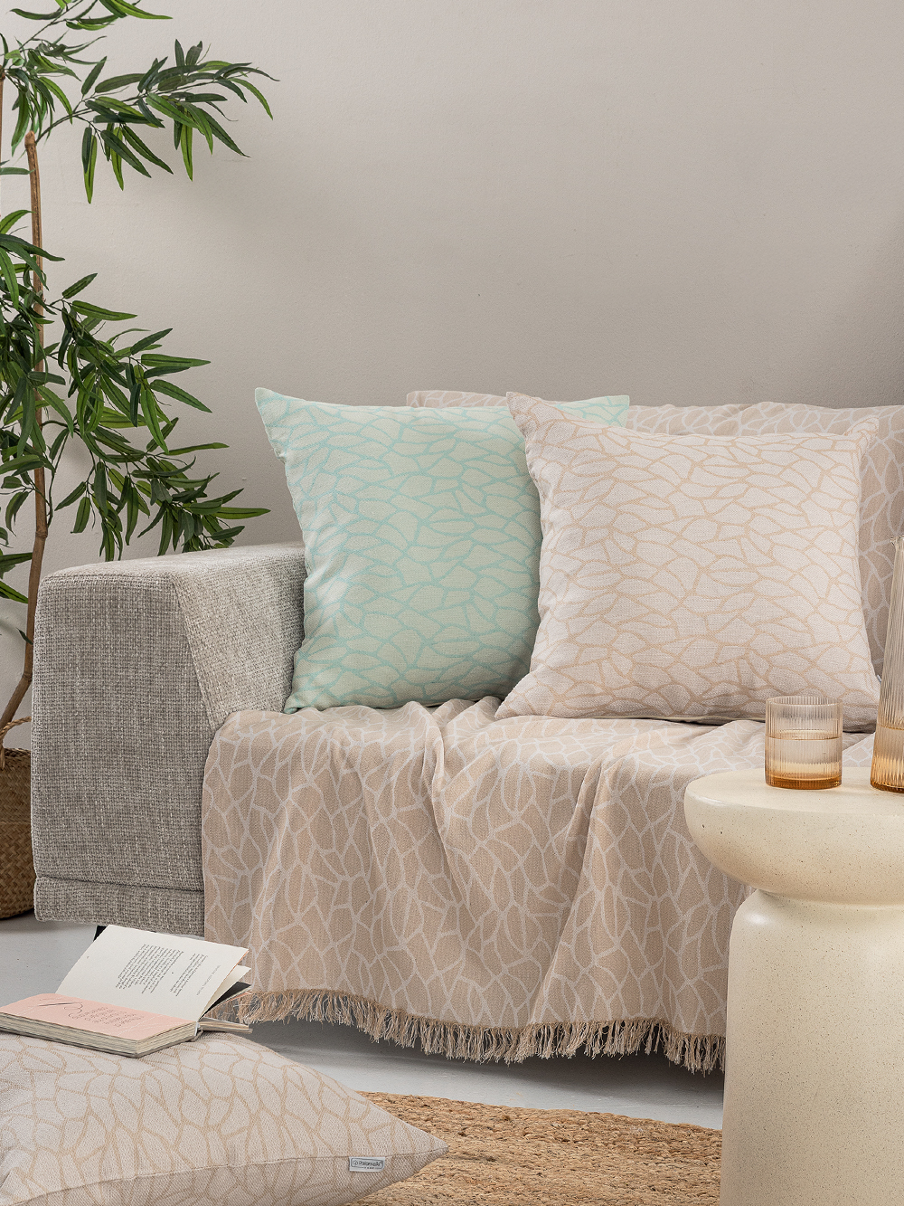 Διακοσμητικη Μαξιλαροθηκη 55x55 MENA BEIGE